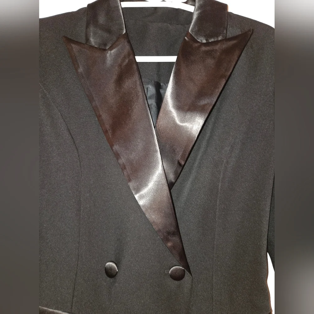Elegant Black Women's Blazer Dress Nwt - Picture 3 of 4